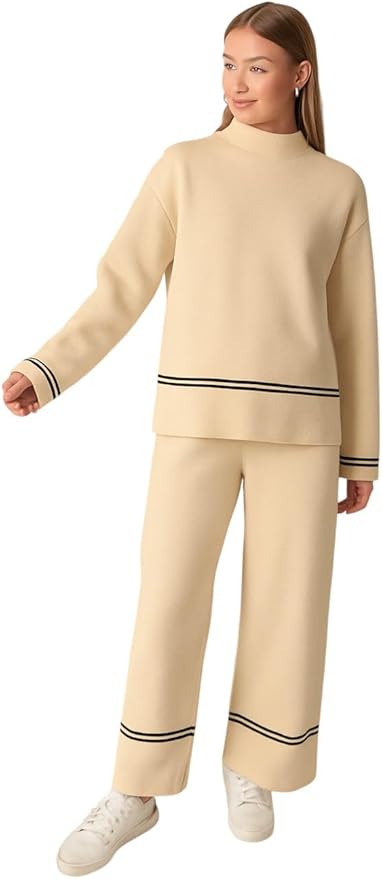 طقم بلوزة وبنطلون نسائي واسع بتصميم كاجوال أنيق بخامة مريحة وناعمة مع خطوط جانبية مناسبة للمنزل والخروج من ميزا