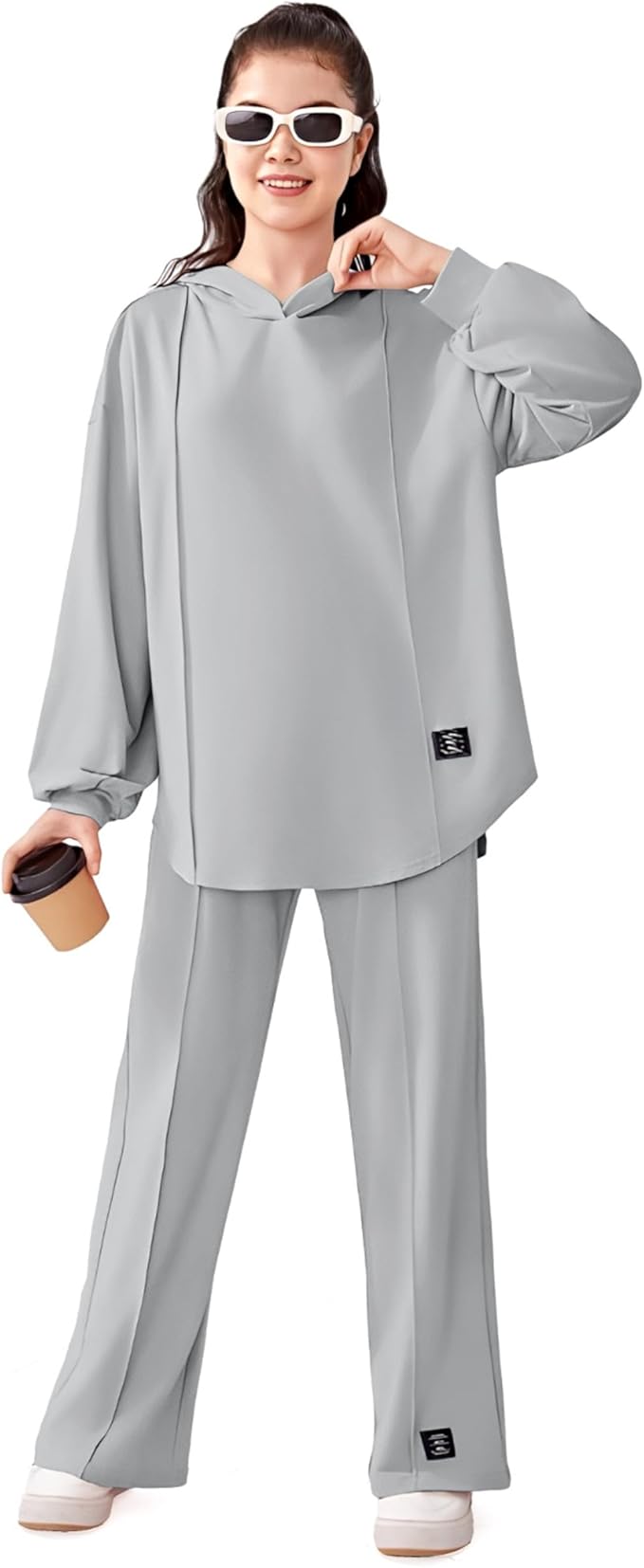 طقم رياضي نسائي من رومبا – خامة قطن ناعم ومريح مقاوم للتجاعيد والوبر - ترنج رياضي للبنات والنساء بغطاء للرأس من رومبا