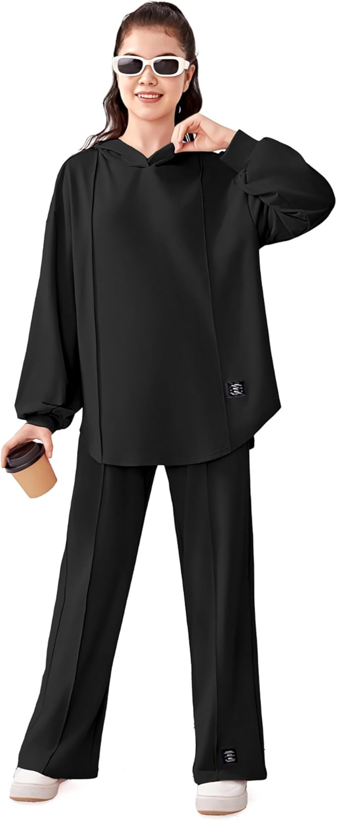 طقم رياضي نسائي من رومبا – خامة قطن ناعم ومريح مقاوم للتجاعيد والوبر - ترنج رياضي للبنات والنساء بغطاء للرأس من رومبا