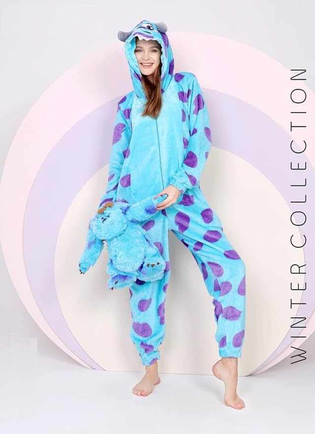 Women's Fur Hooded Jumpsuit One Size / جمبسوت نسائي بغطاء رأس من الفرو، مقاس واحد