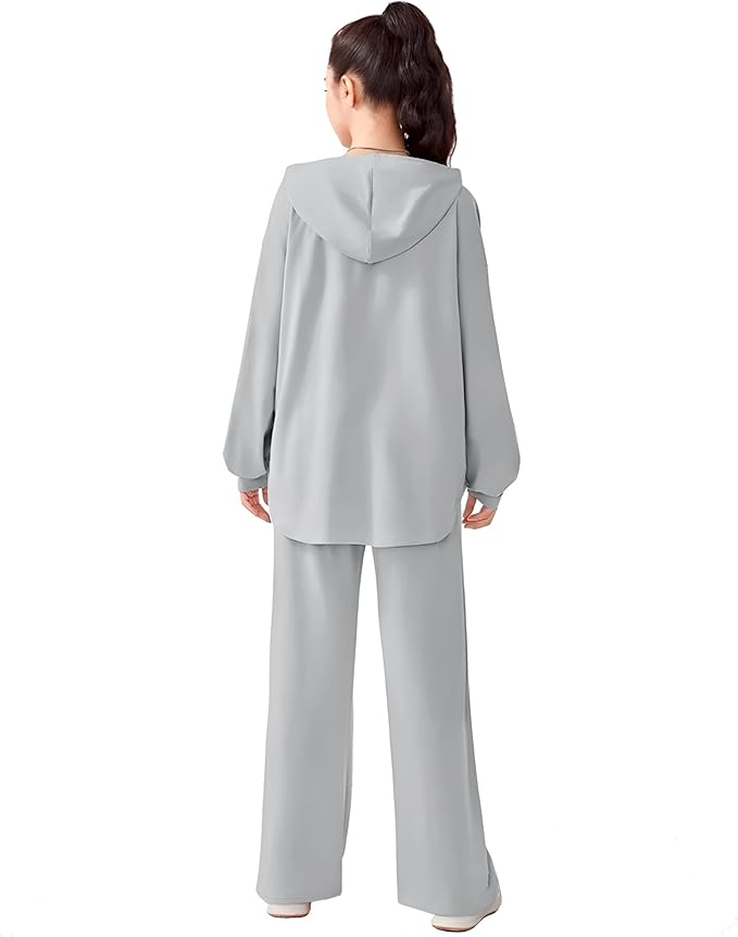 طقم رياضي نسائي من رومبا – خامة قطن ناعم ومريح مقاوم للتجاعيد والوبر - ترنج رياضي للبنات والنساء بغطاء للرأس من رومبا