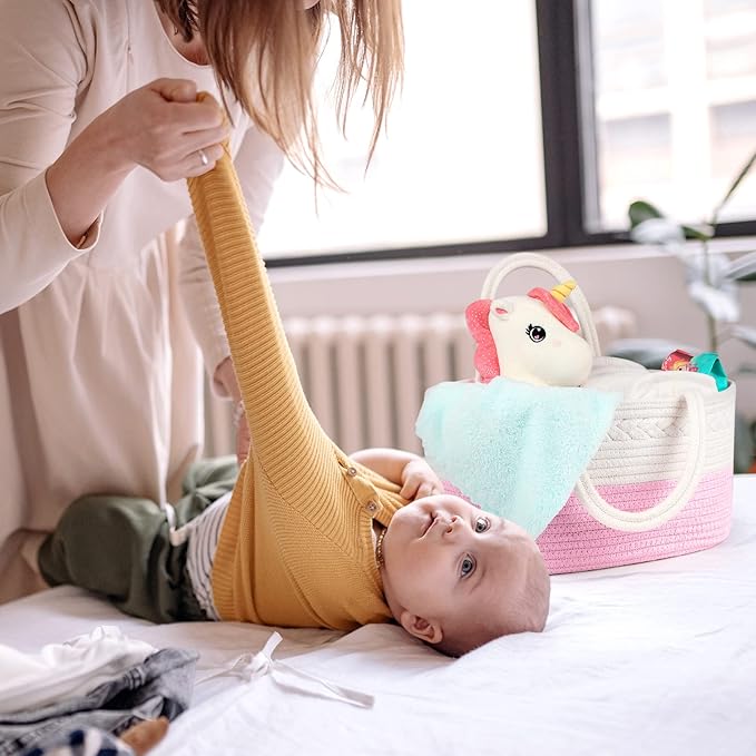 ABenkle Baby Diaper Caddy,  / حامل حفاضات الأطفال، منظم تخزين لغرفة الأطفال ومنظم للسيارة للحفاضات ومناديل الأطفال المبللة، سلة حفاضات من حبال قطنية، حامل طاولة تغيير حفاضات، سلة هدايا للأطفال من ابينكل، لون وردي فاتح