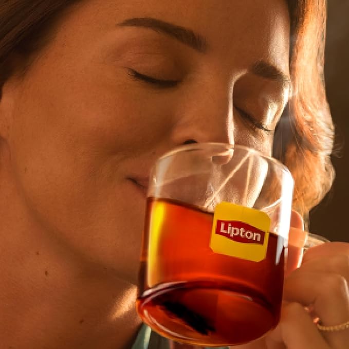 Lipton Black Tea, English Breakfast For Bold Taste & Intense Aroma, 25 Teabags / شاي اسود من ليبتون، شاي الافطار الانجليزي لطعم جريء ورائحة مكثفة، 25 كيس شاي